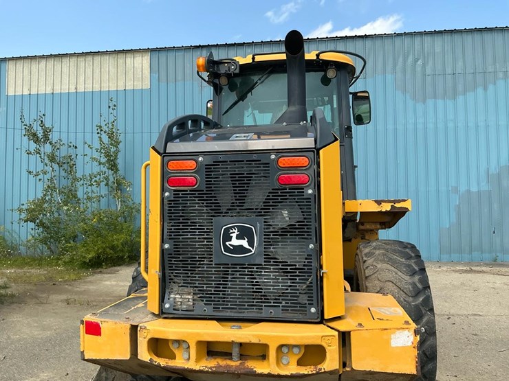 2018-deere-544k-image-40