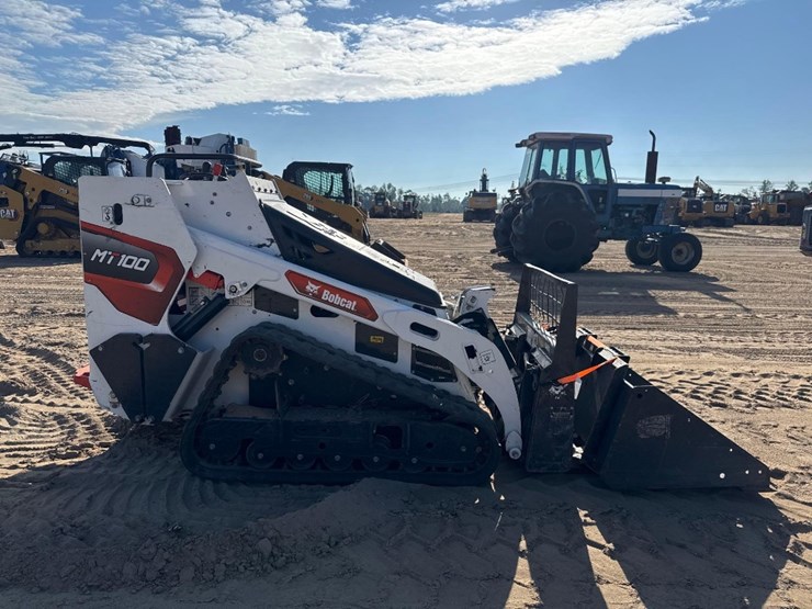 2023-bobcat-mt100-image-5