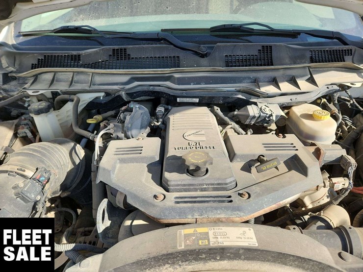 2013-ram-2500-slt-image-13