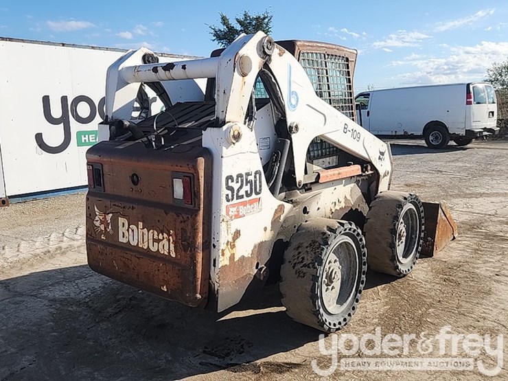 2008-bobcat-s250-image-5