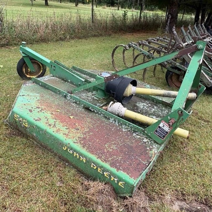 JOHN DEERE 513