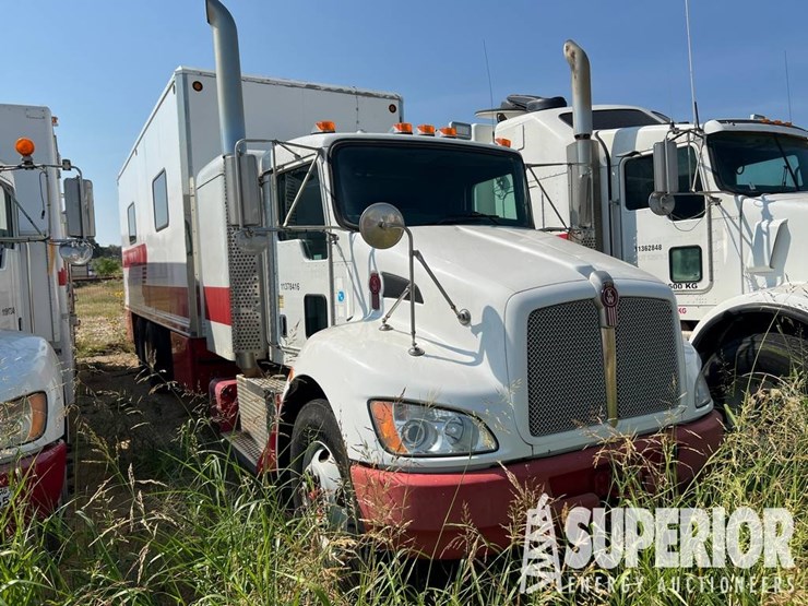 2009-kenworth-t370-image-5