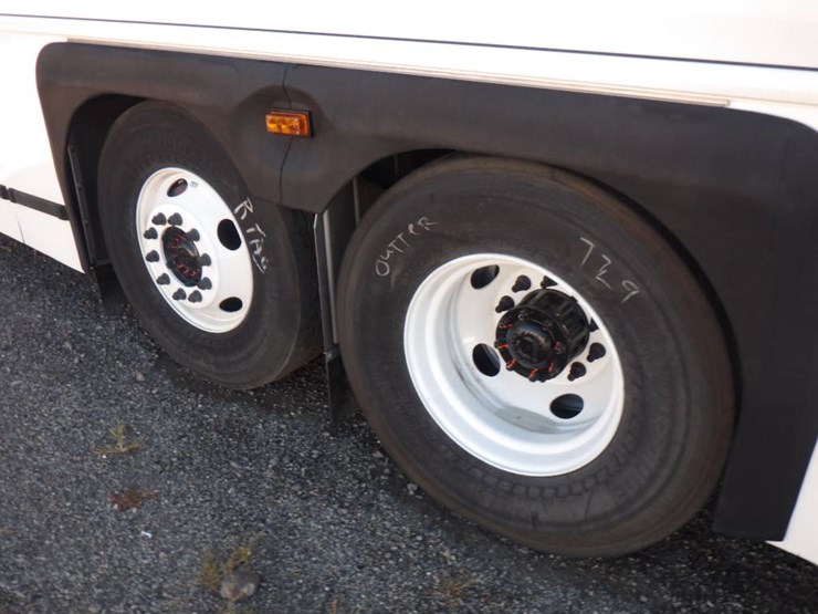 2012-mci-d4505-image-3
