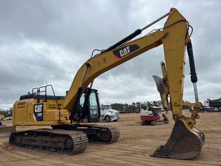 2017-caterpillar-330fl-image-6