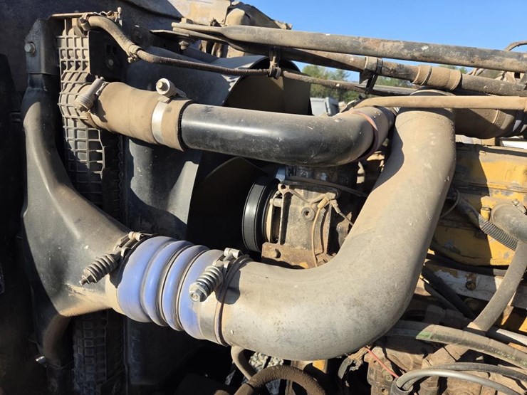 1999-caterpillar-c12-image-57