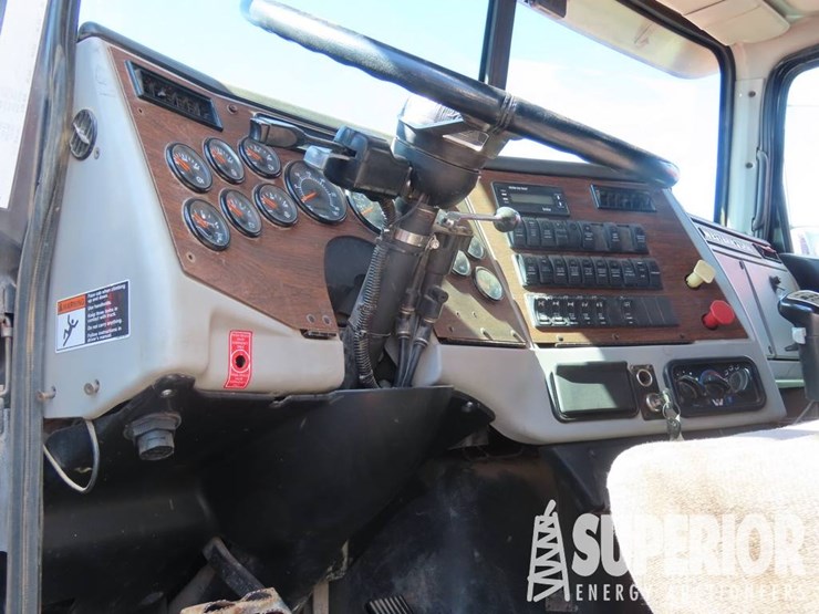 2014-western-star-4900-image-8