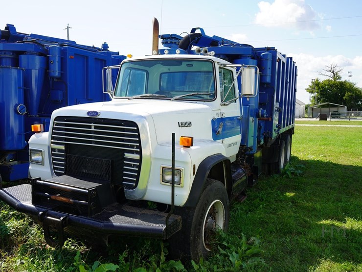 1987-ford-l9000-image-1