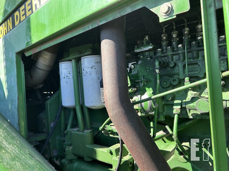 john-deere-8760-image-40