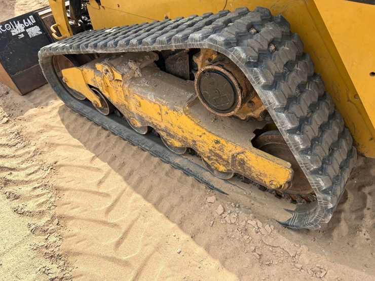 2018-caterpillar-259d-image-20