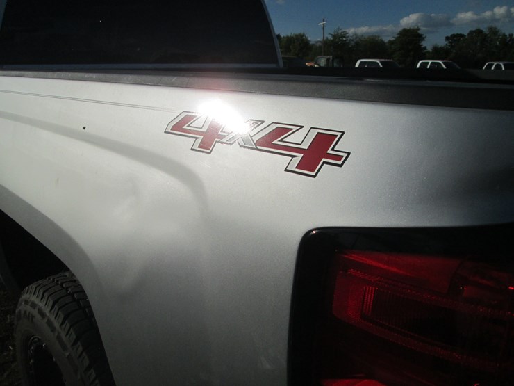 2016-chevrolet-silverado-image-5