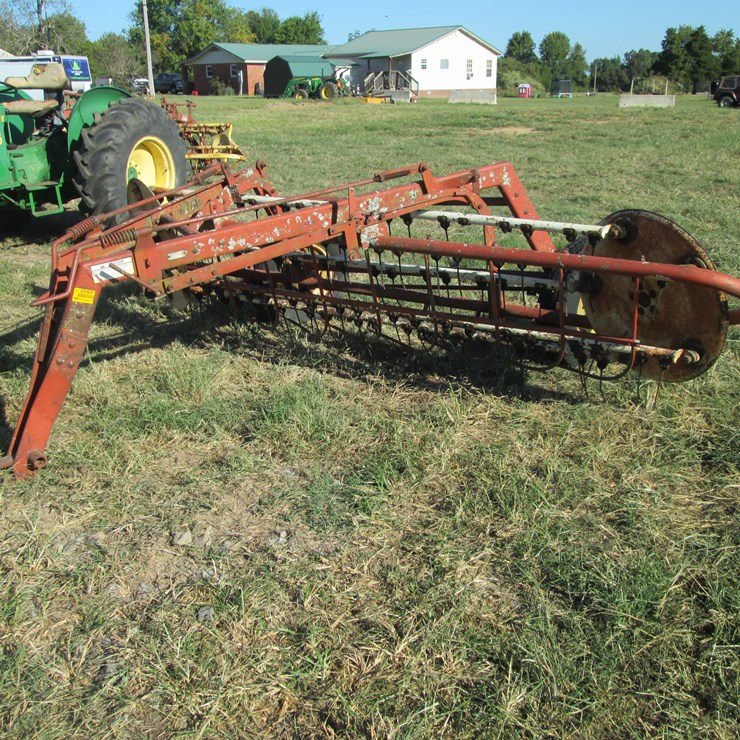 HESSTON 3800
