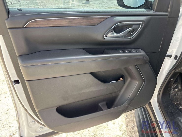 2021-chevrolet-tahoe-image-11