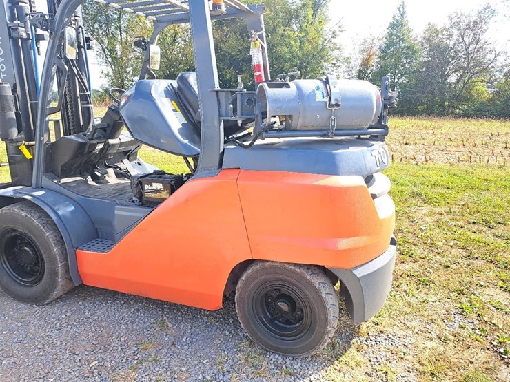 #109-•-2020-toyota-fg50u-forklift-image-33