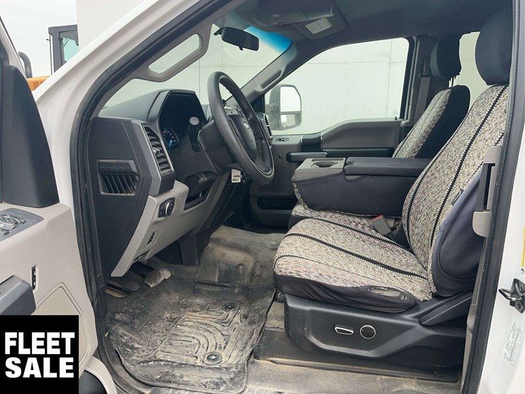 2019-ford-f350-image-9