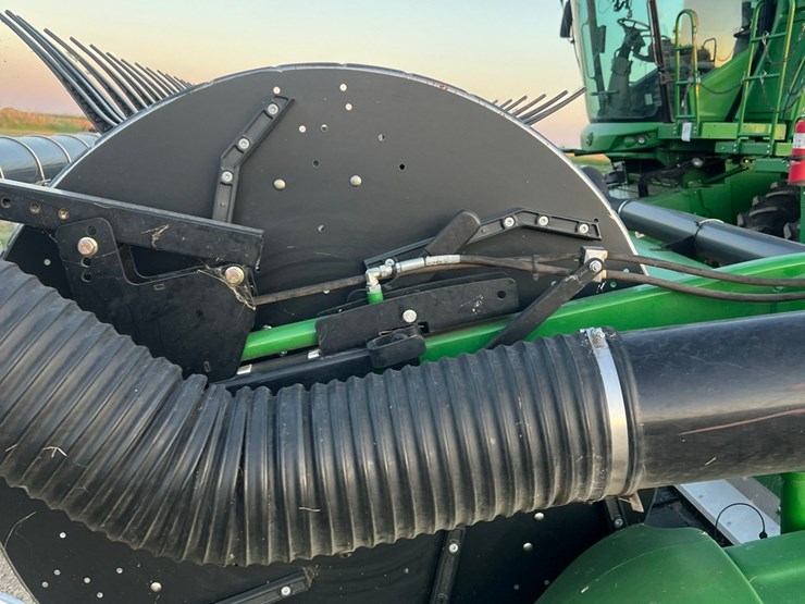 john-deere-645-image-8