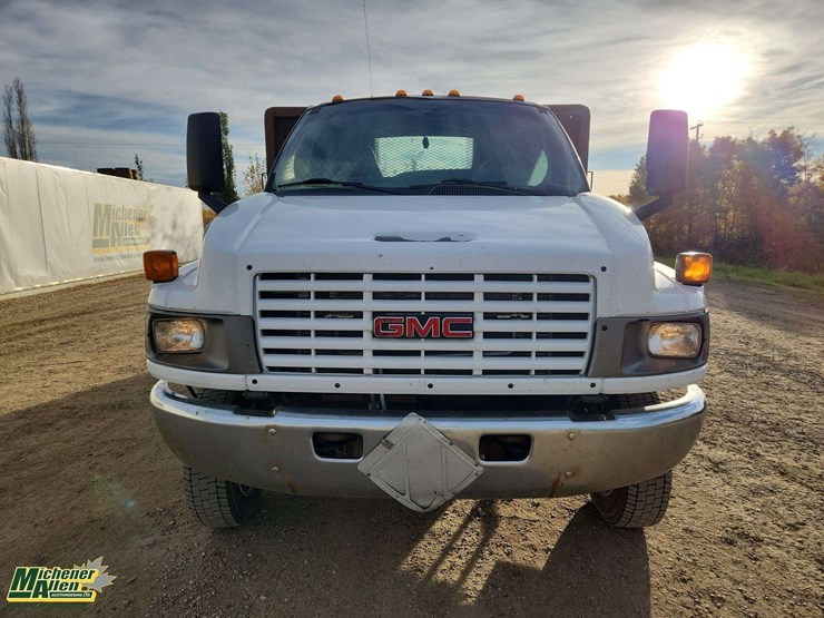 2007-gmc-topkick-c5500-image-6