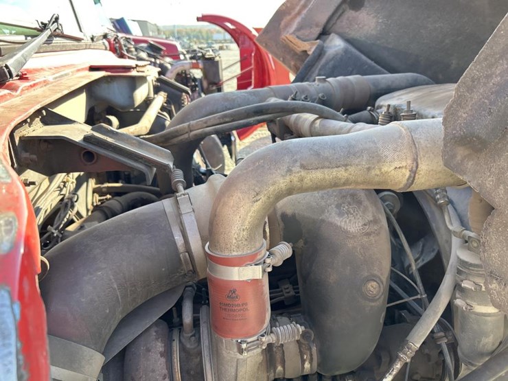 1993-mack-dm690s-image-46