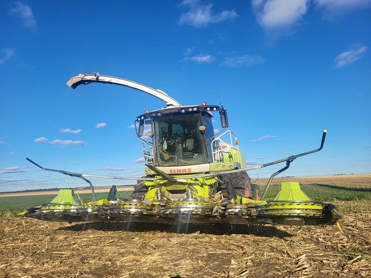 #2050-•-class-970-jaguar-forage-harvester-image-5