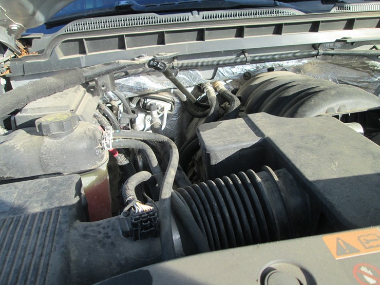 2016-chevrolet-silverado-image-15