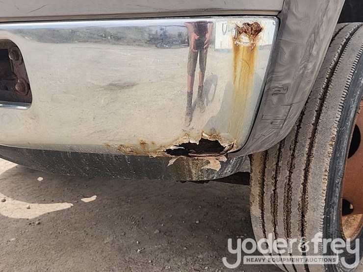 2005-ford-f450-image-34