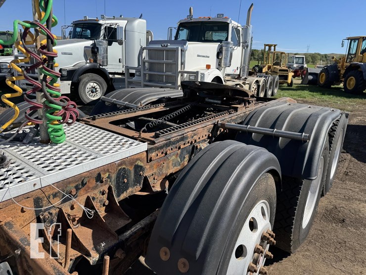 2012-western-star-4900-image-14