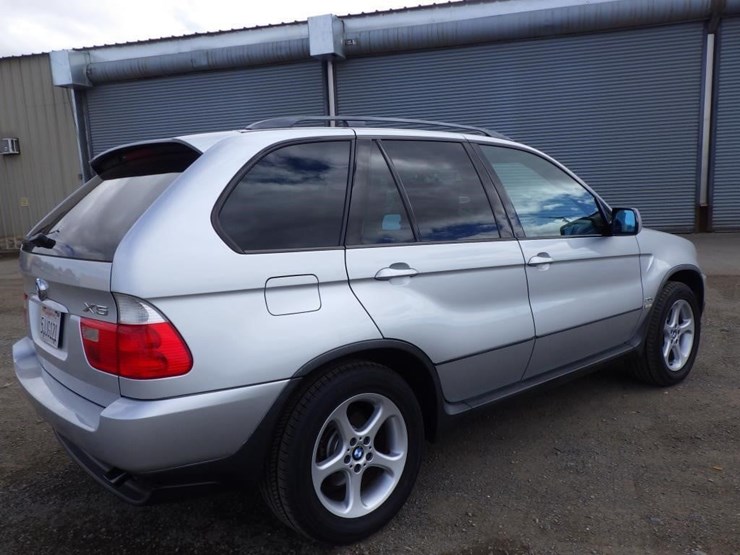 2001-bmw-x5-image-3