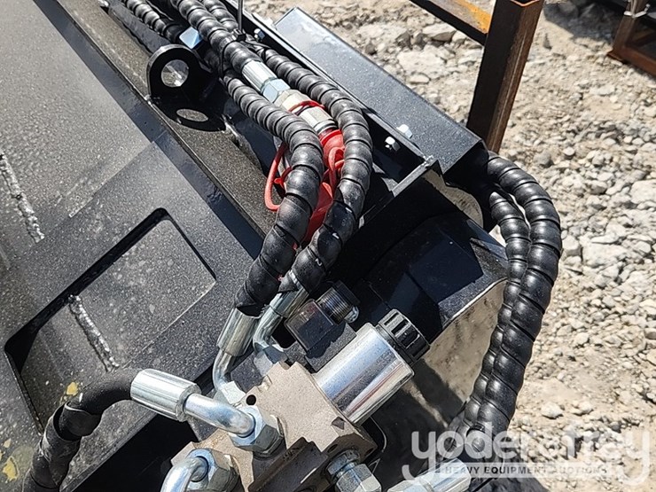 unused-2025-concrete-mixer-to-suit-skidsteer-image-6