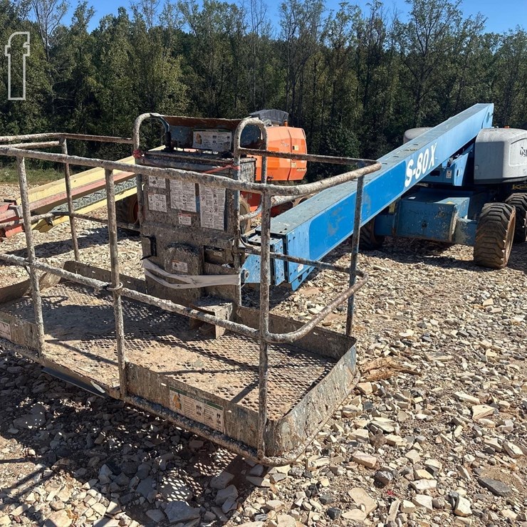2010 GENIE S80X