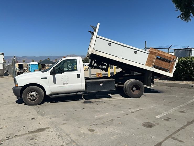 2003-ford-f350-image-8
