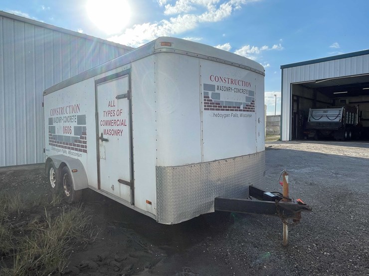 #1895-•-pace-16'-enclosed-dual-axle-trailer-(has-wi-title)-image-6