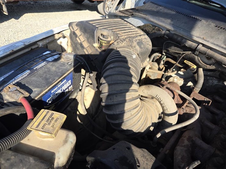 2000-dodge-2500-image-31