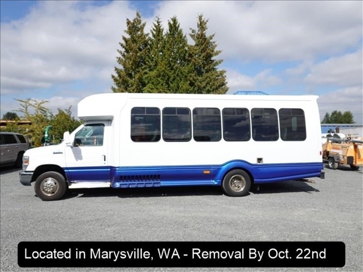 2012-ford-e450-image-4