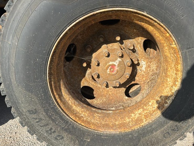 1996-cummins-m11-image-40