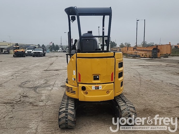 2022-deere-26g-image-4