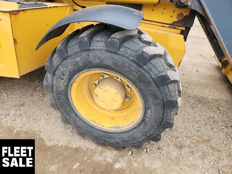 2014-deere-410k-image-13