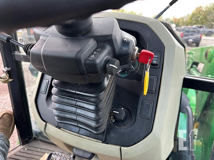 john-deere-5085e-image-14