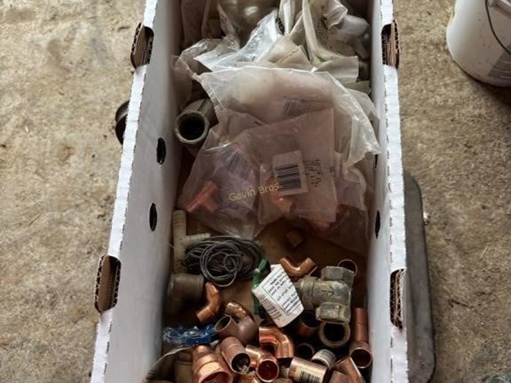 assorted-copper-pipe-fittings,-etc-image-2