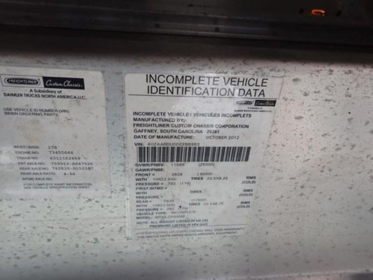 2013-freightliner-mt55-image-13