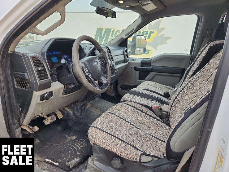 2019-ford-f350-image-11