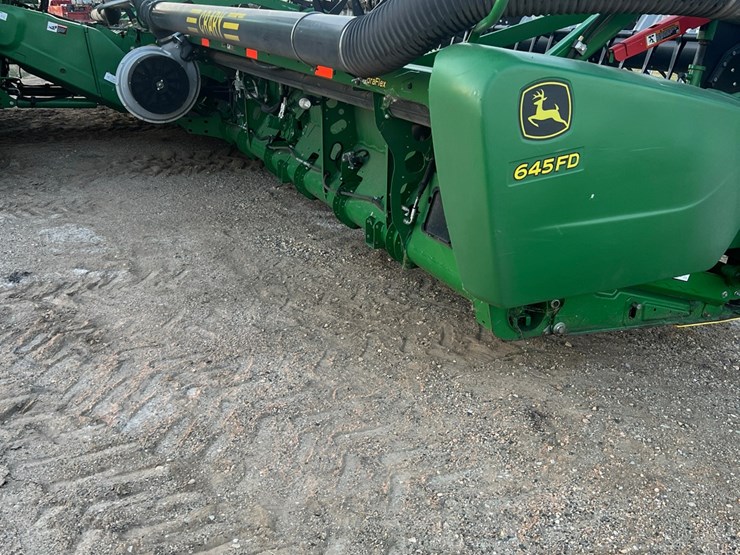john-deere-645-image-36