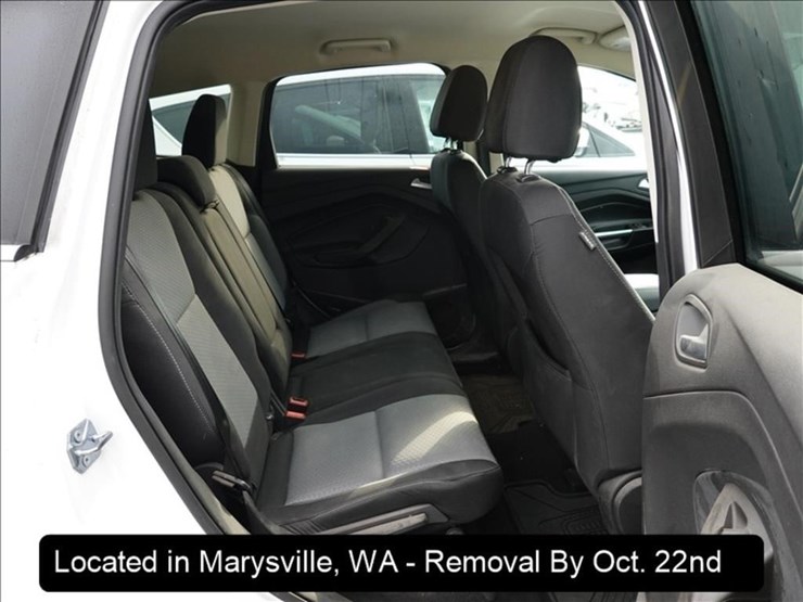 2017-ford-escape-se-image-23