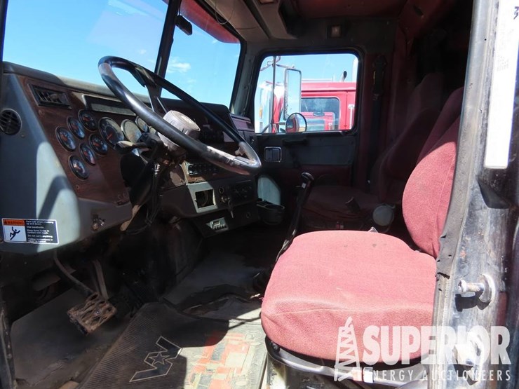 2011-western-star-4900-image-8