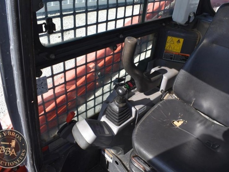 2016-kubota-svl75-2-image-38