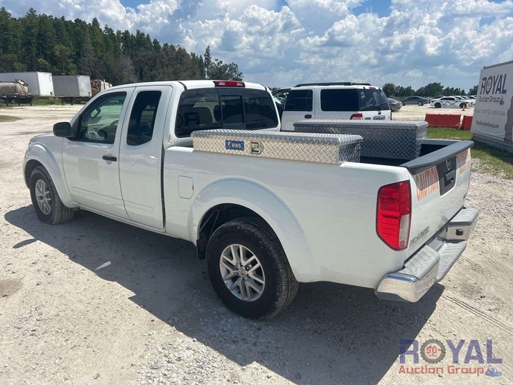 2017-nissan-frontier-image-4