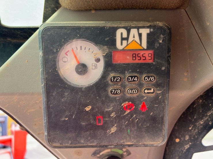 caterpillar-226d-image-31