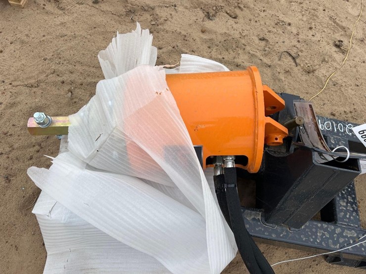 unused-landhonor-ad-12-23c-hyd-auger-image-3