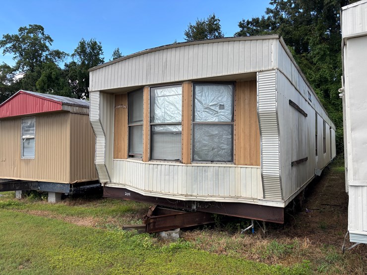 #204-•-new-horizon-mobile-home-image-2