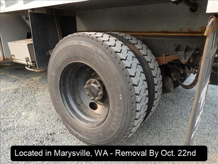2007-international-durastar-4400-image-13