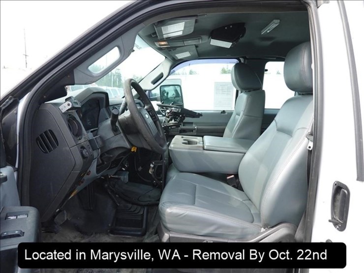 2014-ford-f550-image-16