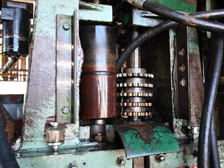 #134-•-mcdonough-center-split-resaw-image-14